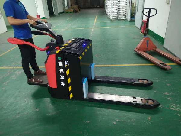 買了電動(dòng)搬運(yùn)車之后，怎樣使用才能更省錢？